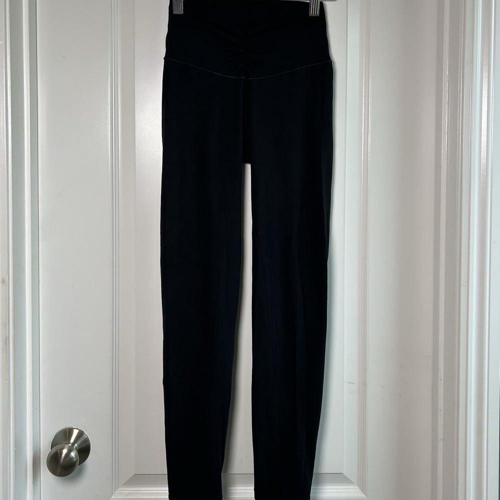 Offline by Aerie Black Real Me High Rise 7/8 Ruched Front Smoothing Leggings